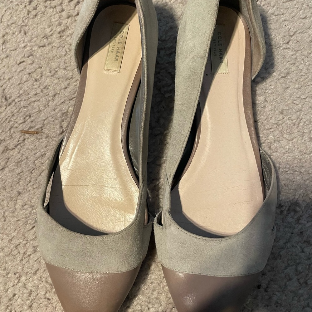 Cole Haan Women's Gray and Tan Flats